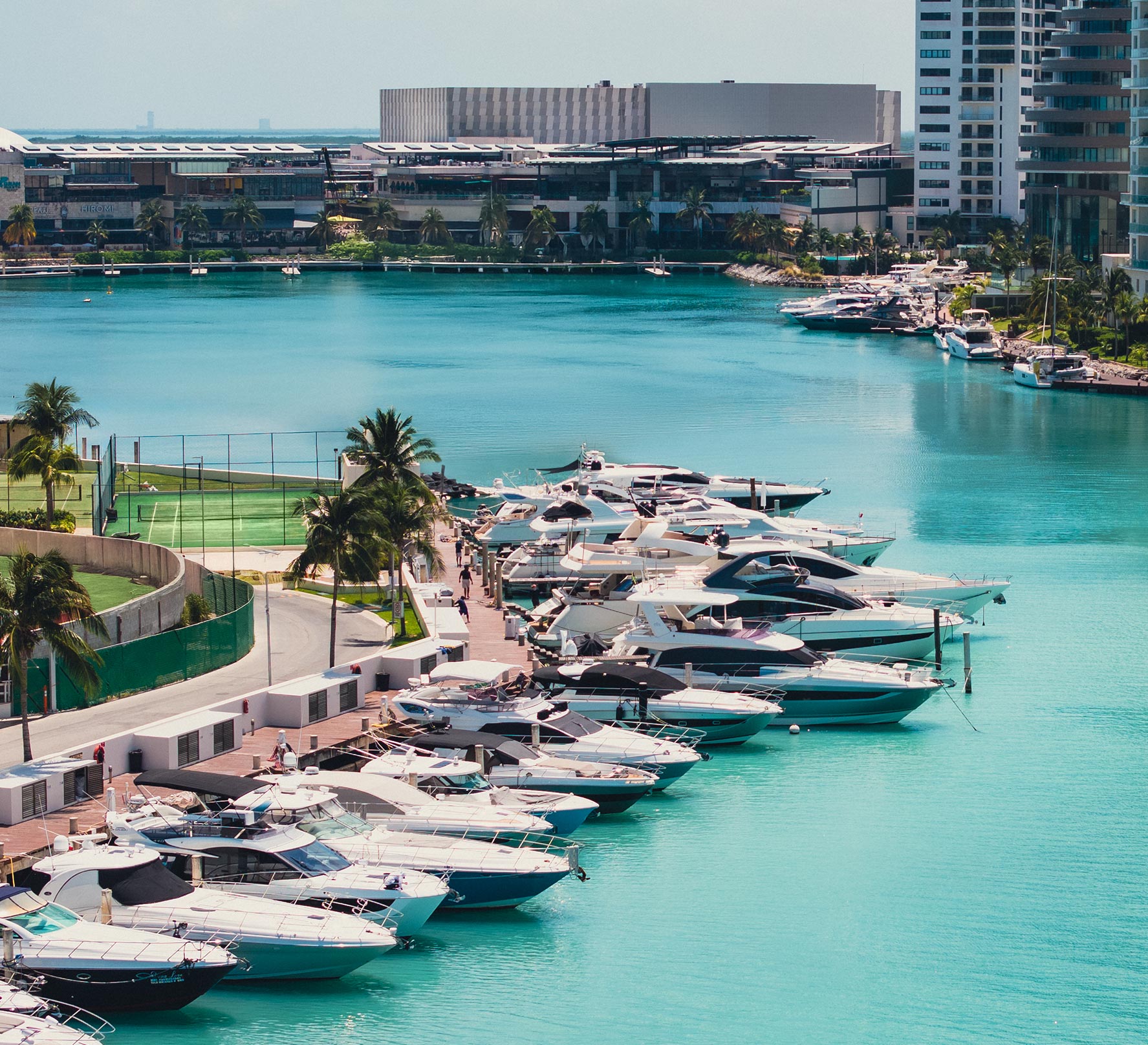 SLS Yacht Club