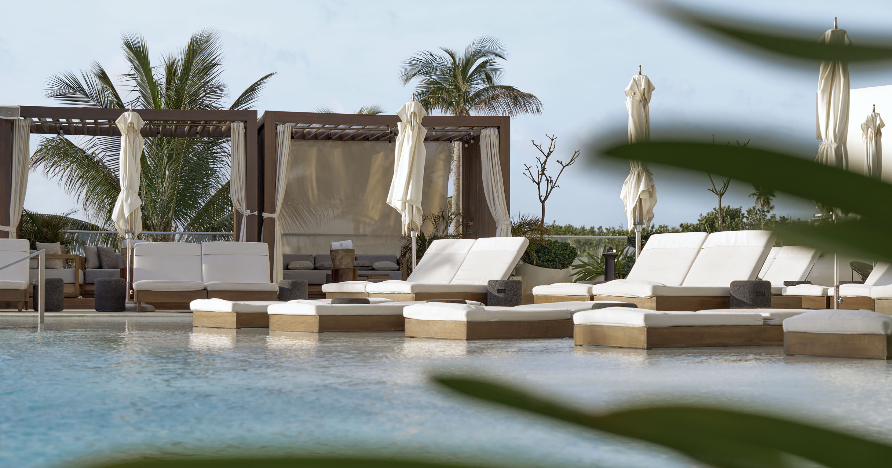 SLS_Ocean_Beach_Lifestyle_005